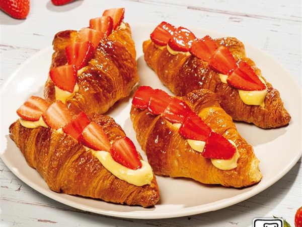 Aardbeien croissant&nbsp;per 4 verpakt